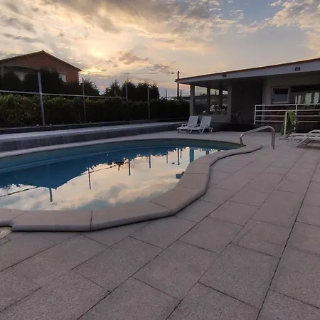 Casinha Bonecas - Casa Com Piscina Privada * Aveiro