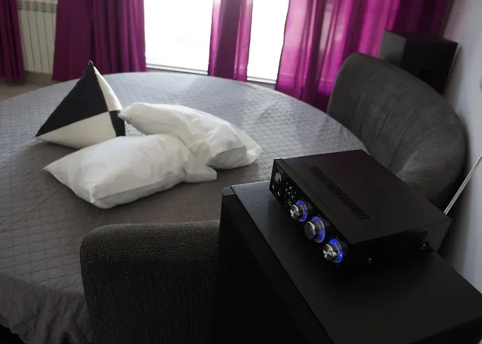 Дом отдыха Casinha Bonecas - Casa Com Piscina Privada Авейру